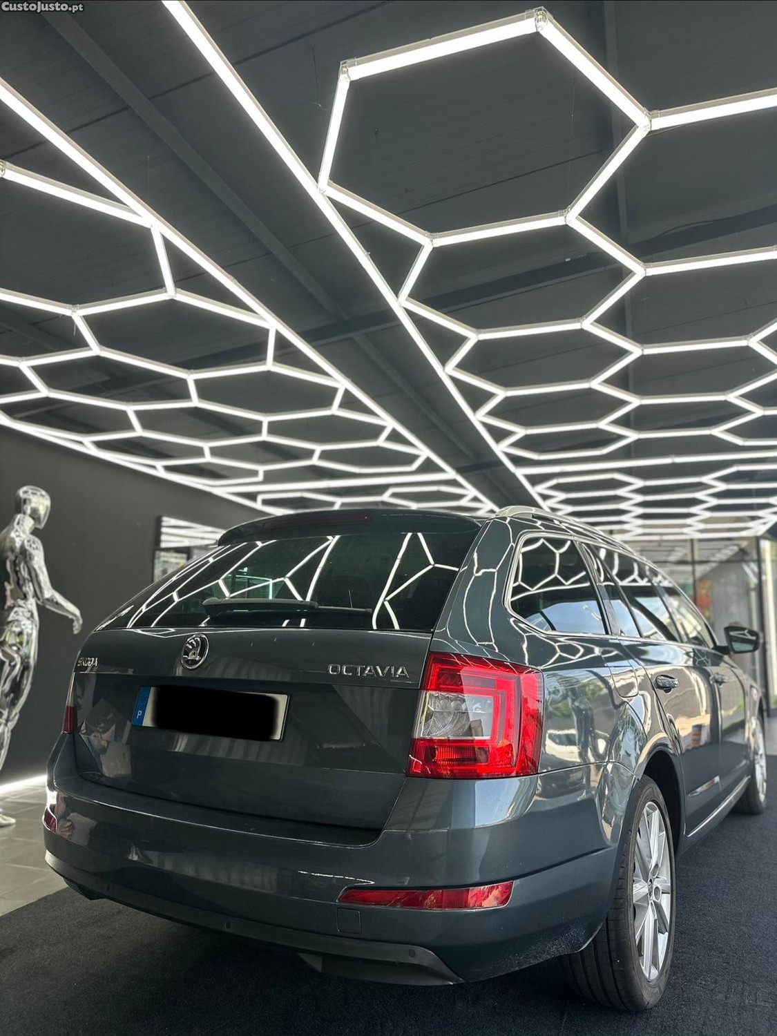 Skoda Octavia 2016 — fotografia 6