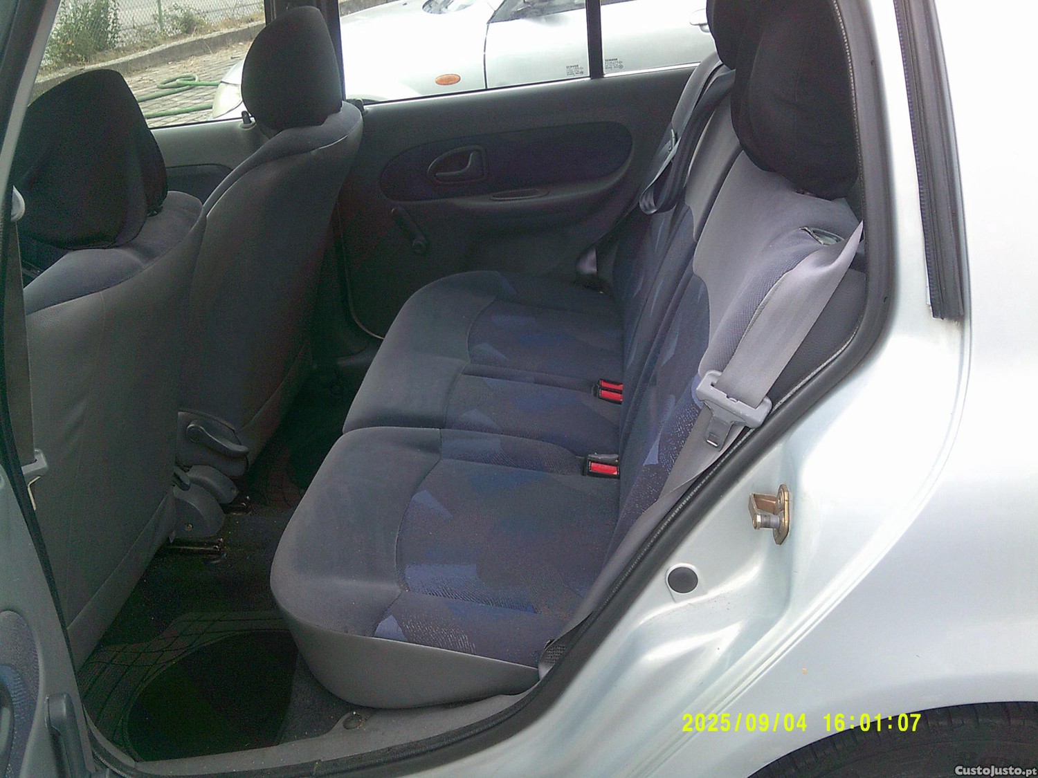 Renault Clio 1.2 Gasolina — fotografia 3