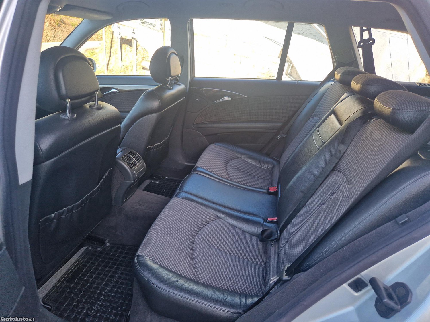 Mercedes-Benz E 220 Cdi (211206) — fotografia 5