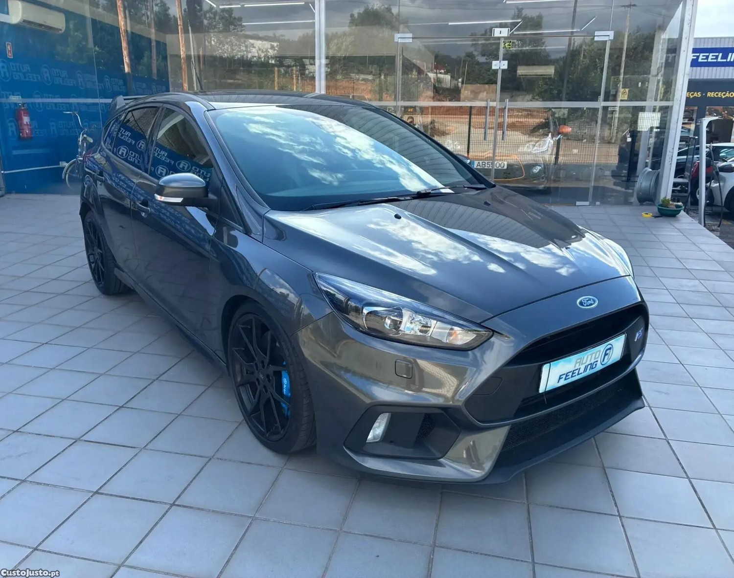 Ford Focus 2.3 EcoBoost RS - 17 foto 4