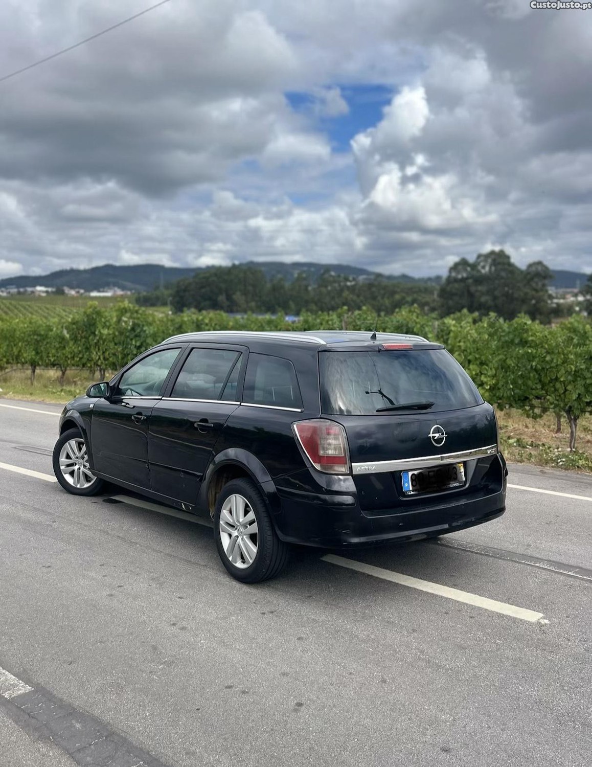 Opel Astra H 1.7CDTi — fotografia 4