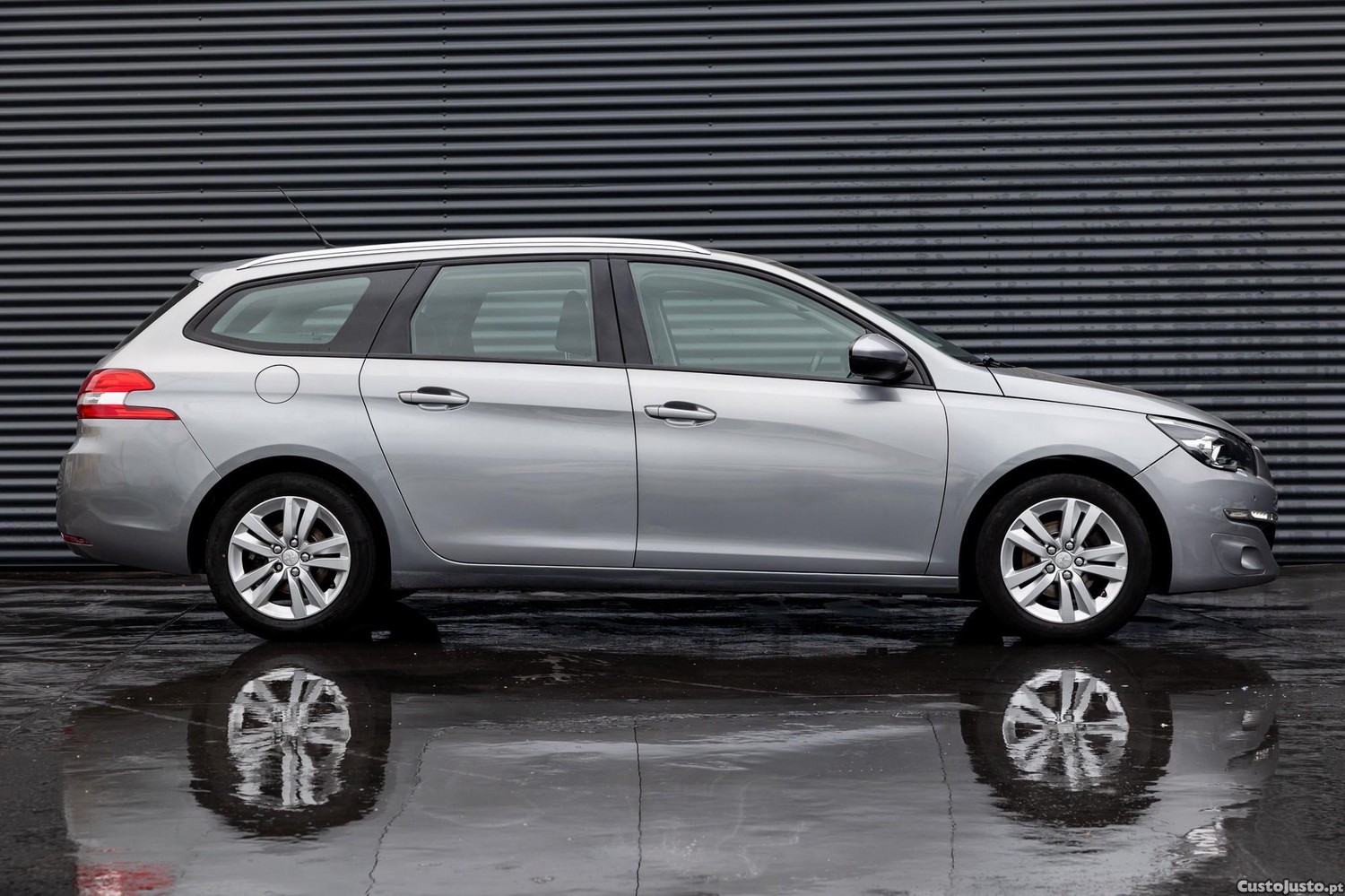 Peugeot 308 SW 1.6 BlueHDi Active — fotografia 26