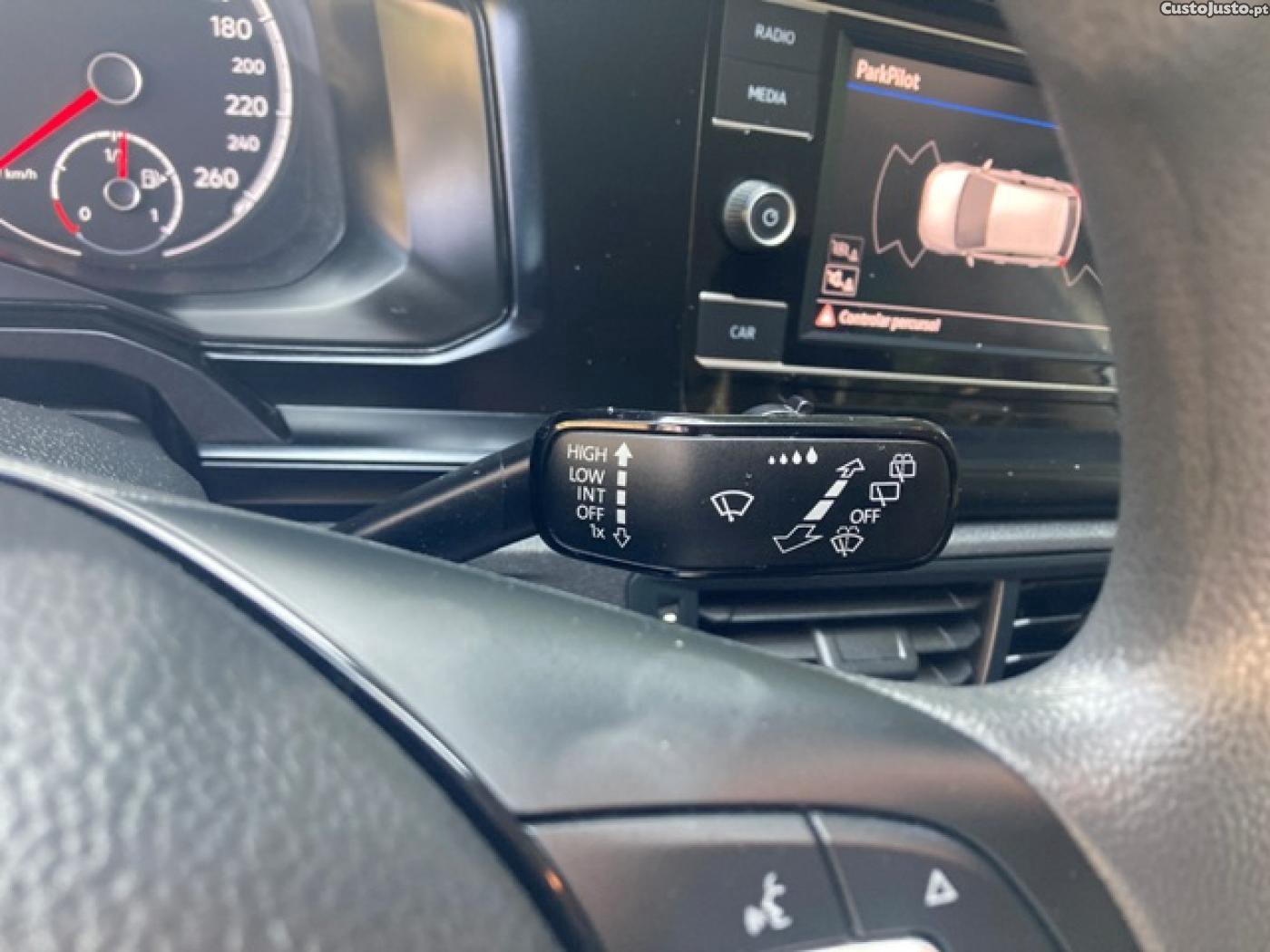 Volkswagen Polo 1.0 Trendline — fotografia 16
