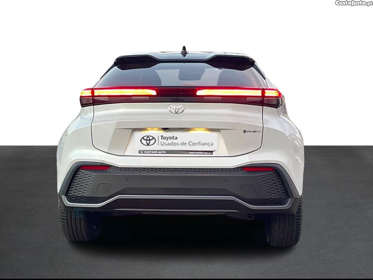 Toyota C-HR 2.0 HDF Plug-in Square Collection — fotografia 11