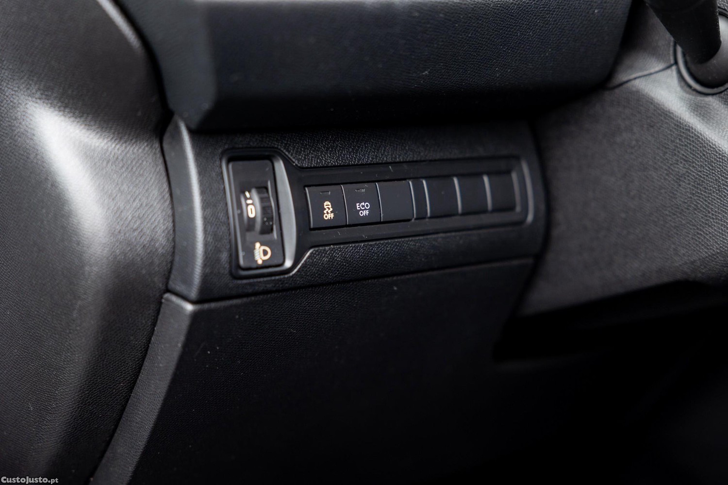 Peugeot 308 SW 1.6 BlueHDi Active — fotografia 10