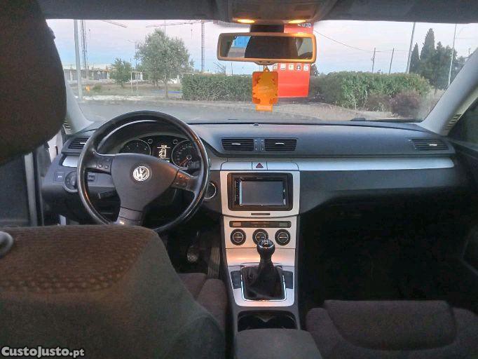 Volkswagen Passat 110 CV — fotografia 3