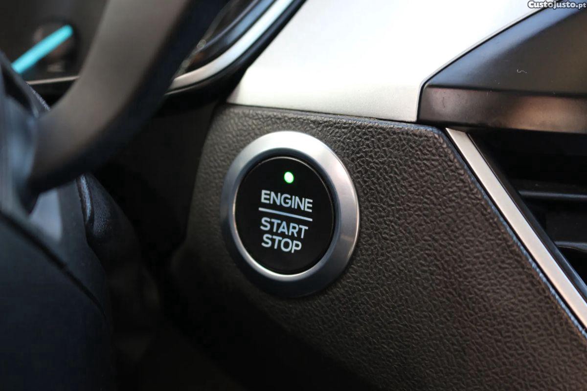 Ford Focus SW 1.5 TDCi EcoBlue Connected — fotografia 10