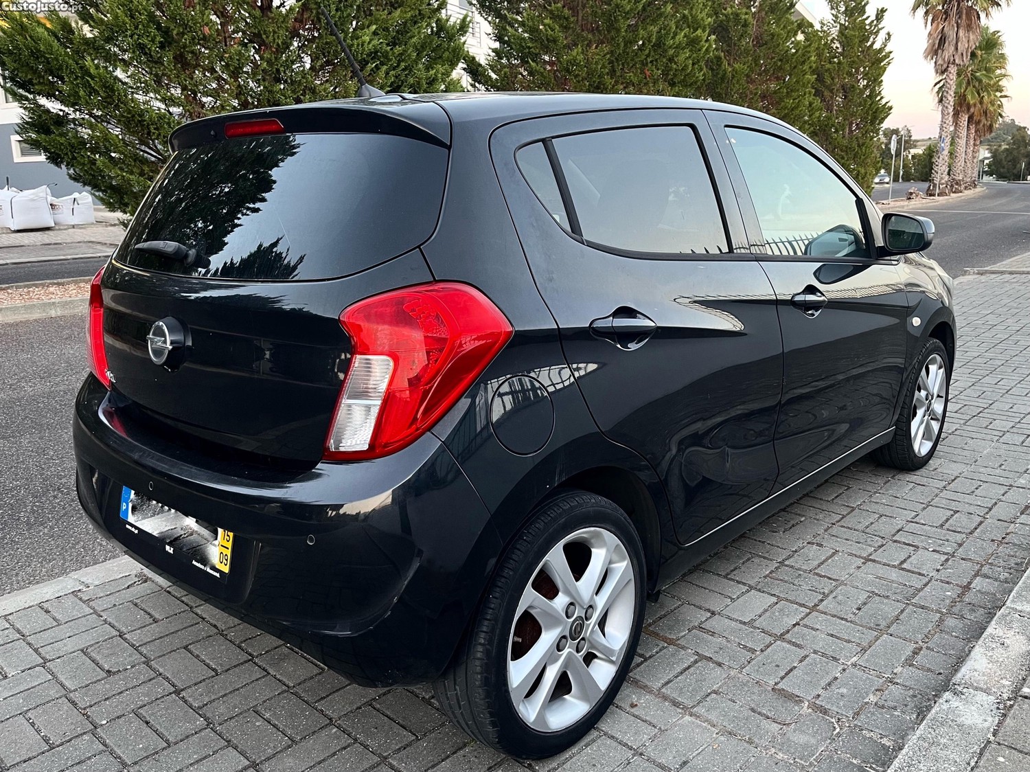 Opel Karl 1.0 Cosmo AC — fotografia 8