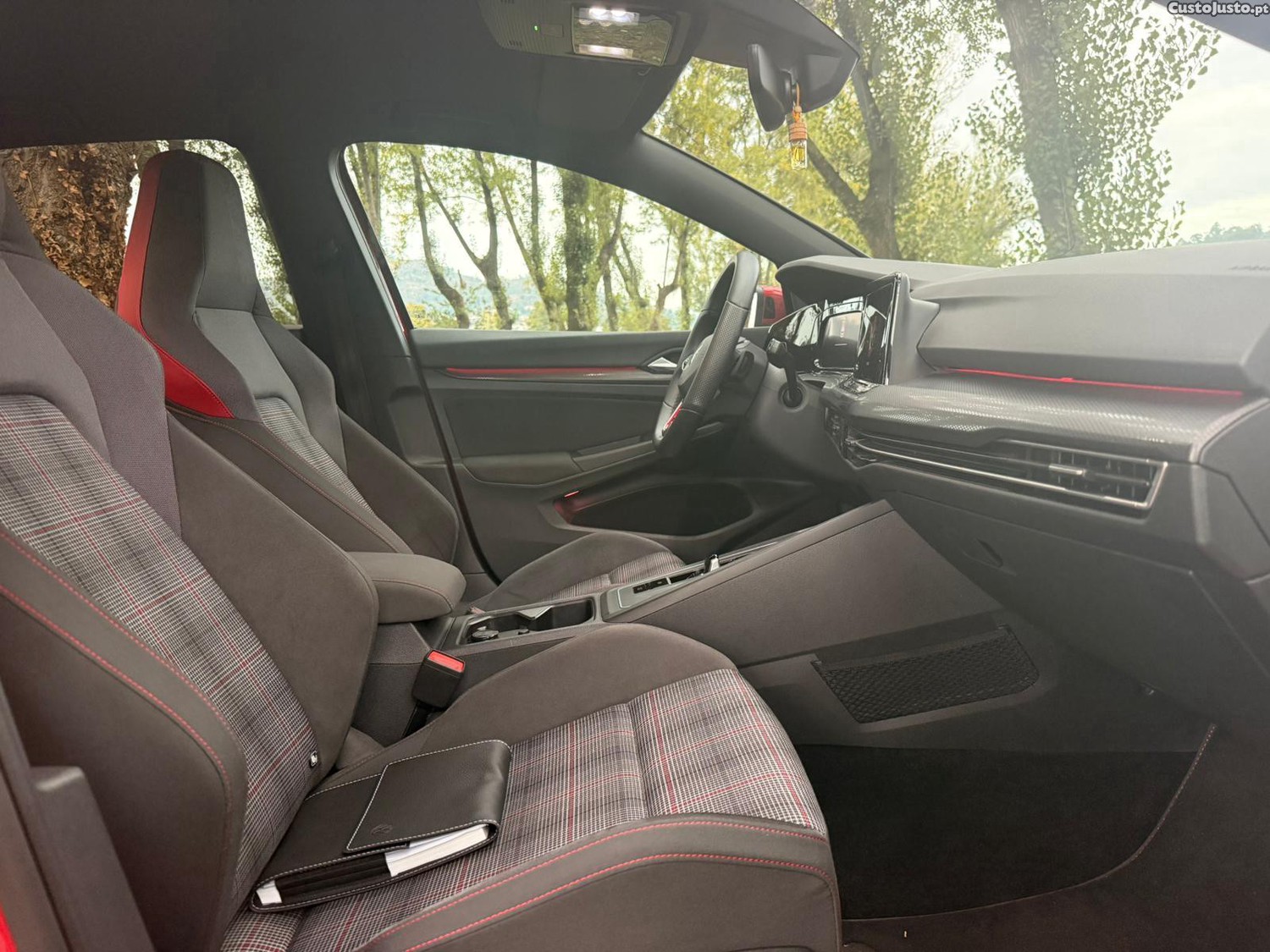 Volkswagen Golf 2.0 TSI GTI DSG — fotografia 19