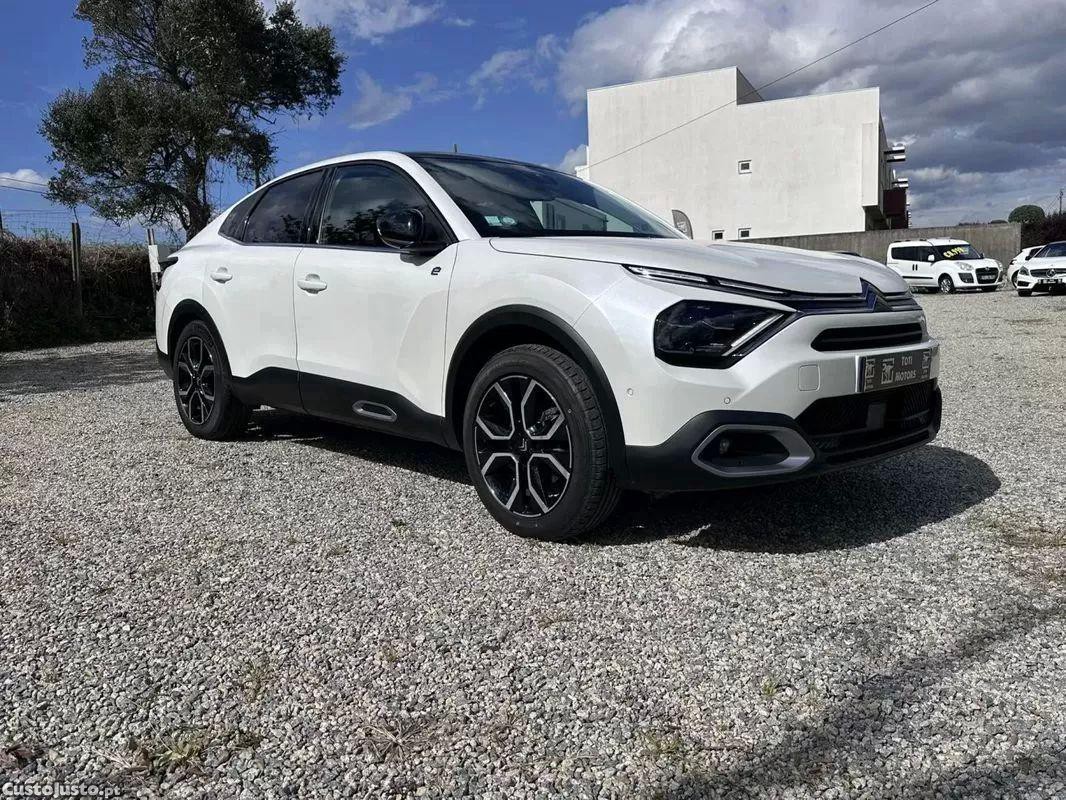 Citroën e-C4 X 50 kwh shine pack - 22 — photo 2