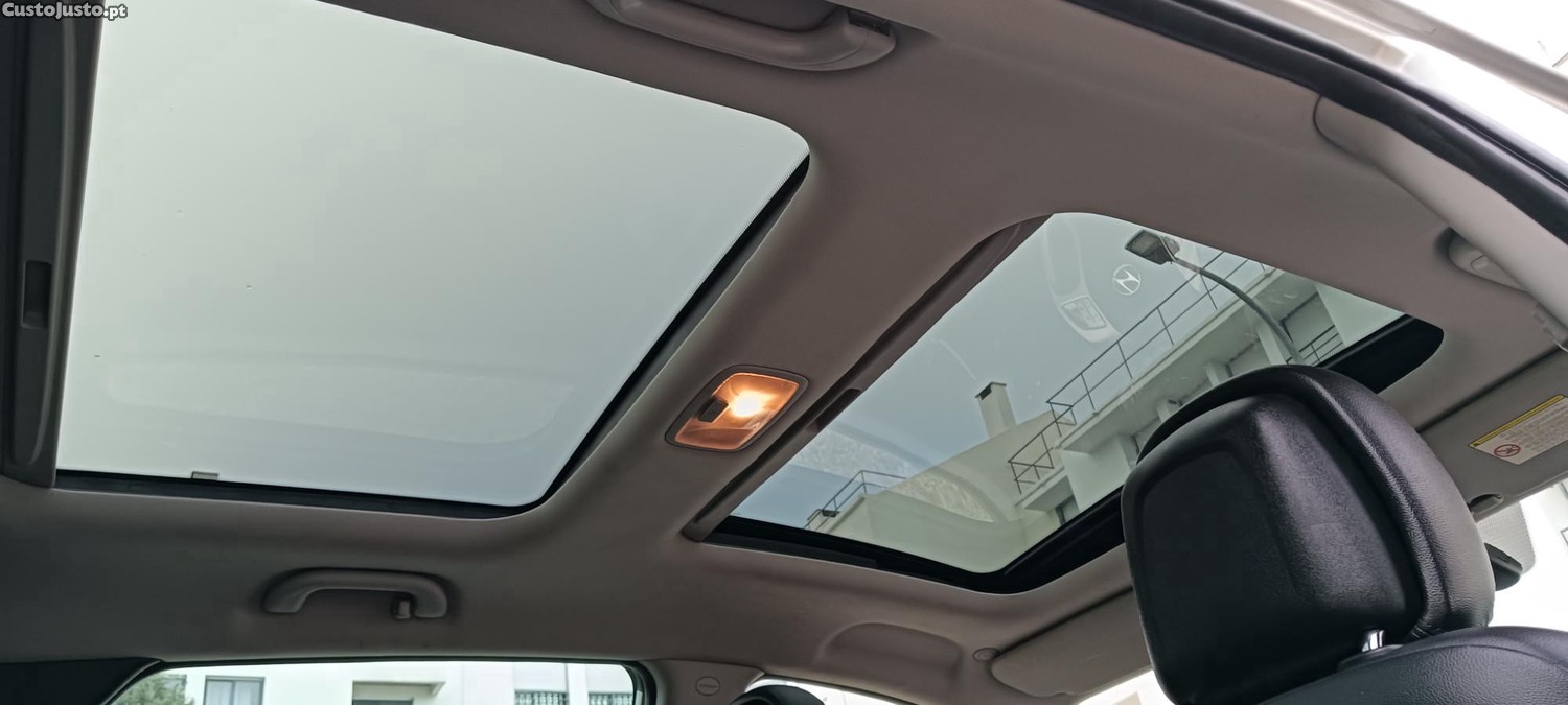 Hyundai ix35 Style 1.7Crdi — fotografia 5
