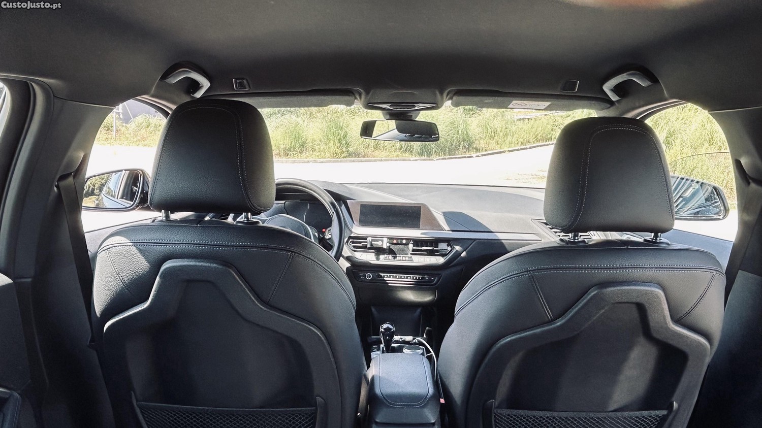 BMW 118 i PACK M automático — fotografia 6