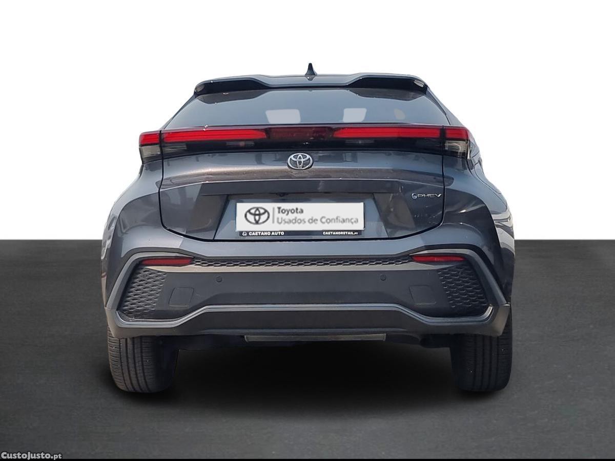 Toyota C-HR 2.0 HDF Plug-in Square Collection — fotografia 12