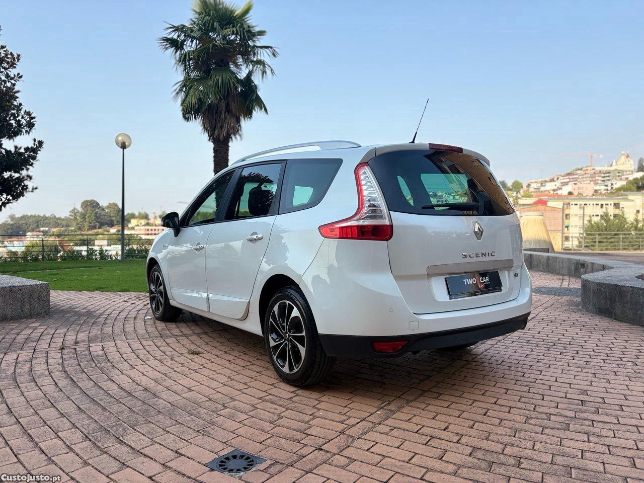 Renault Scénic Grand1.5dci Limited — fotografia 10