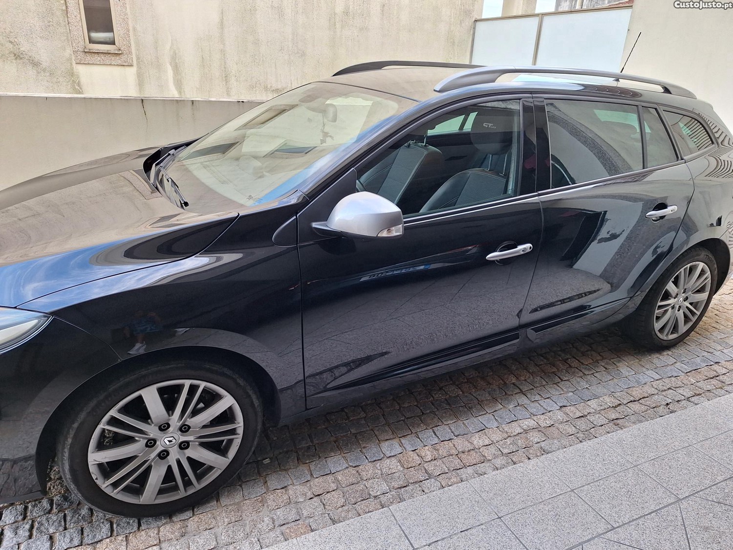 Renault Mégane ST 1.5 DCI GT LINE — fotografia 8