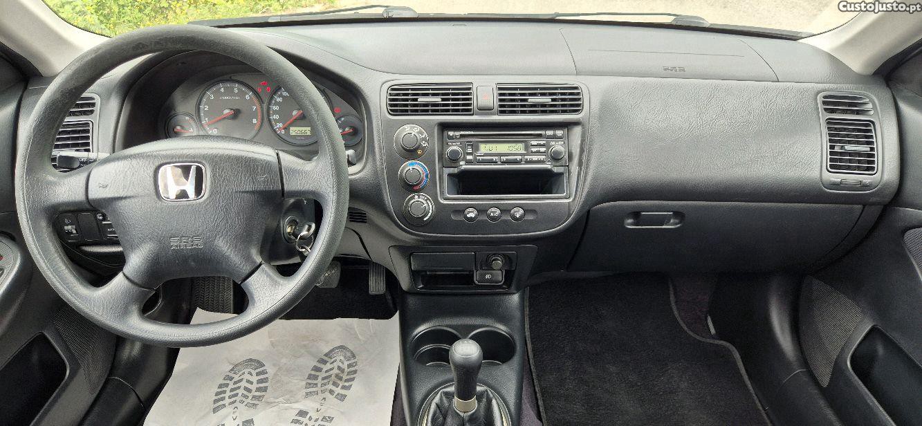 Honda Civic 1.4 I VII Três Volumes — fotografia 3