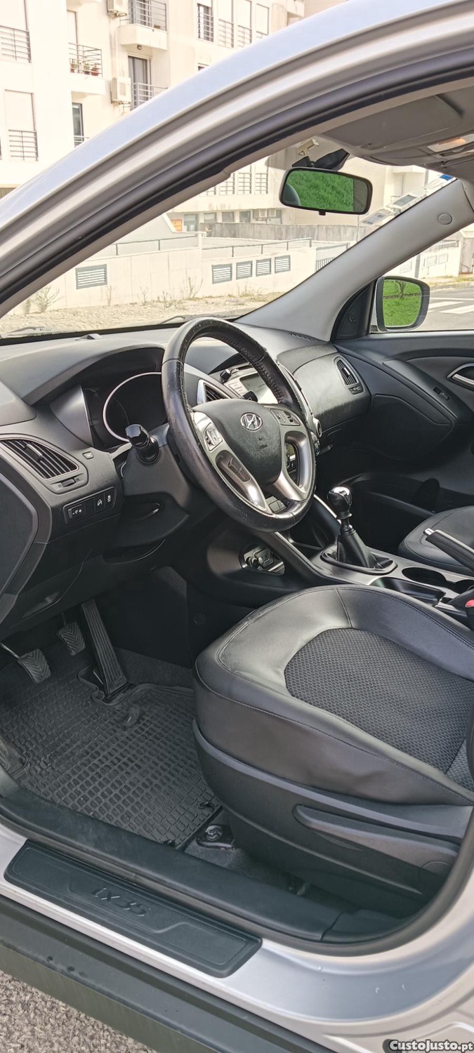 Hyundai ix35 Style 1.7Crdi — fotografia 4