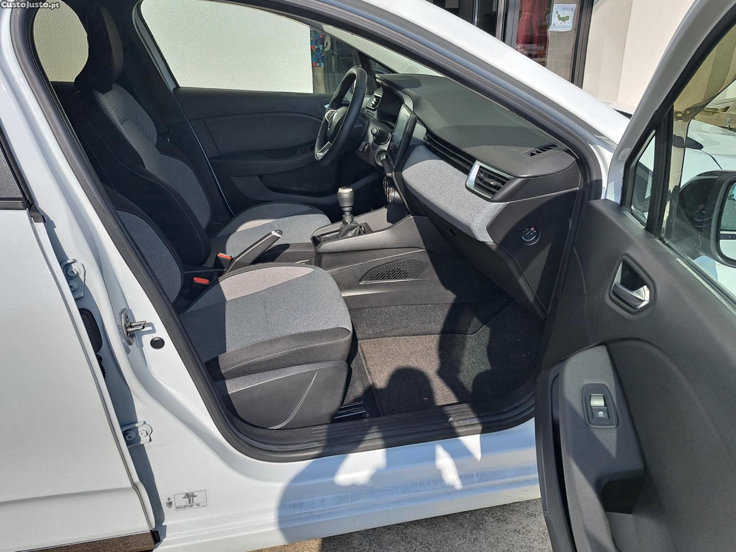 Renault Clio Evolution — fotografia 3