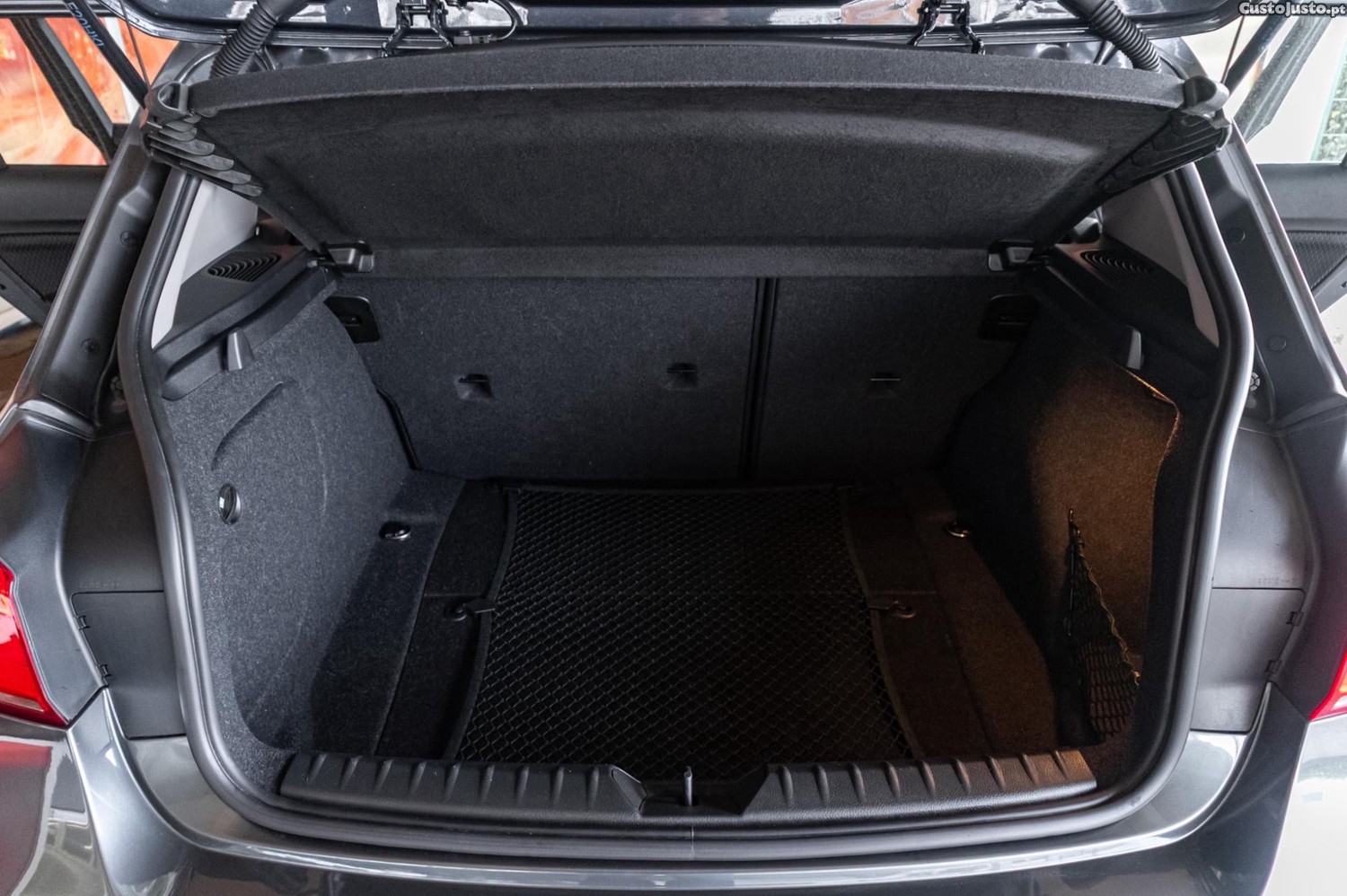 BMW 116 d Advantage — fotografia 4