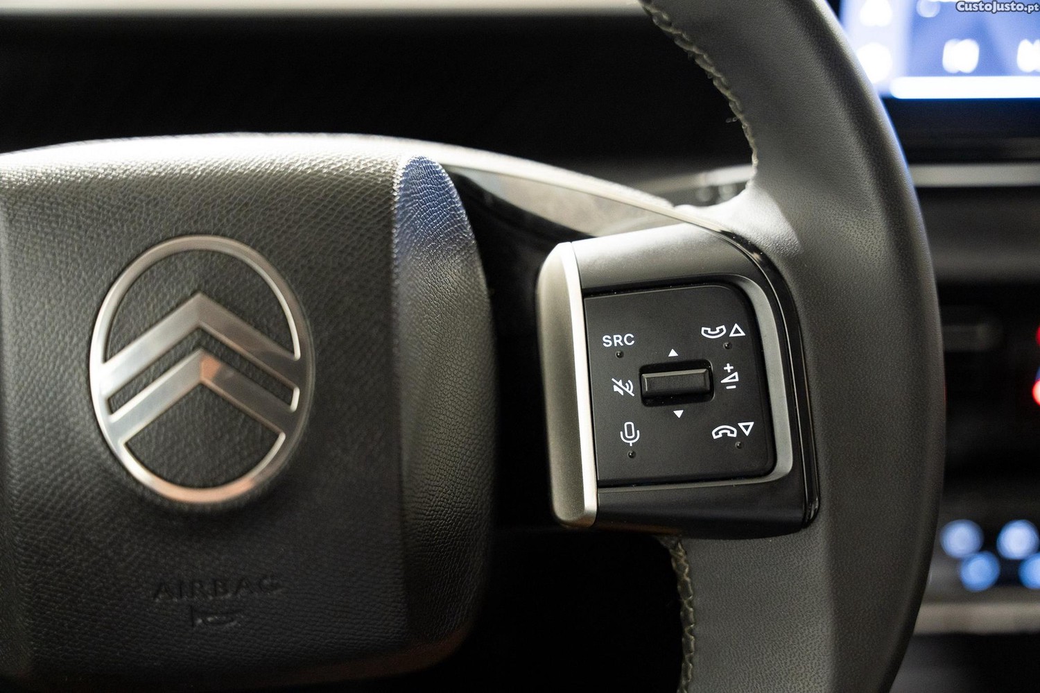 Citroën e-C3 44 kWh Autonomia Conforto Max — fotografia 13