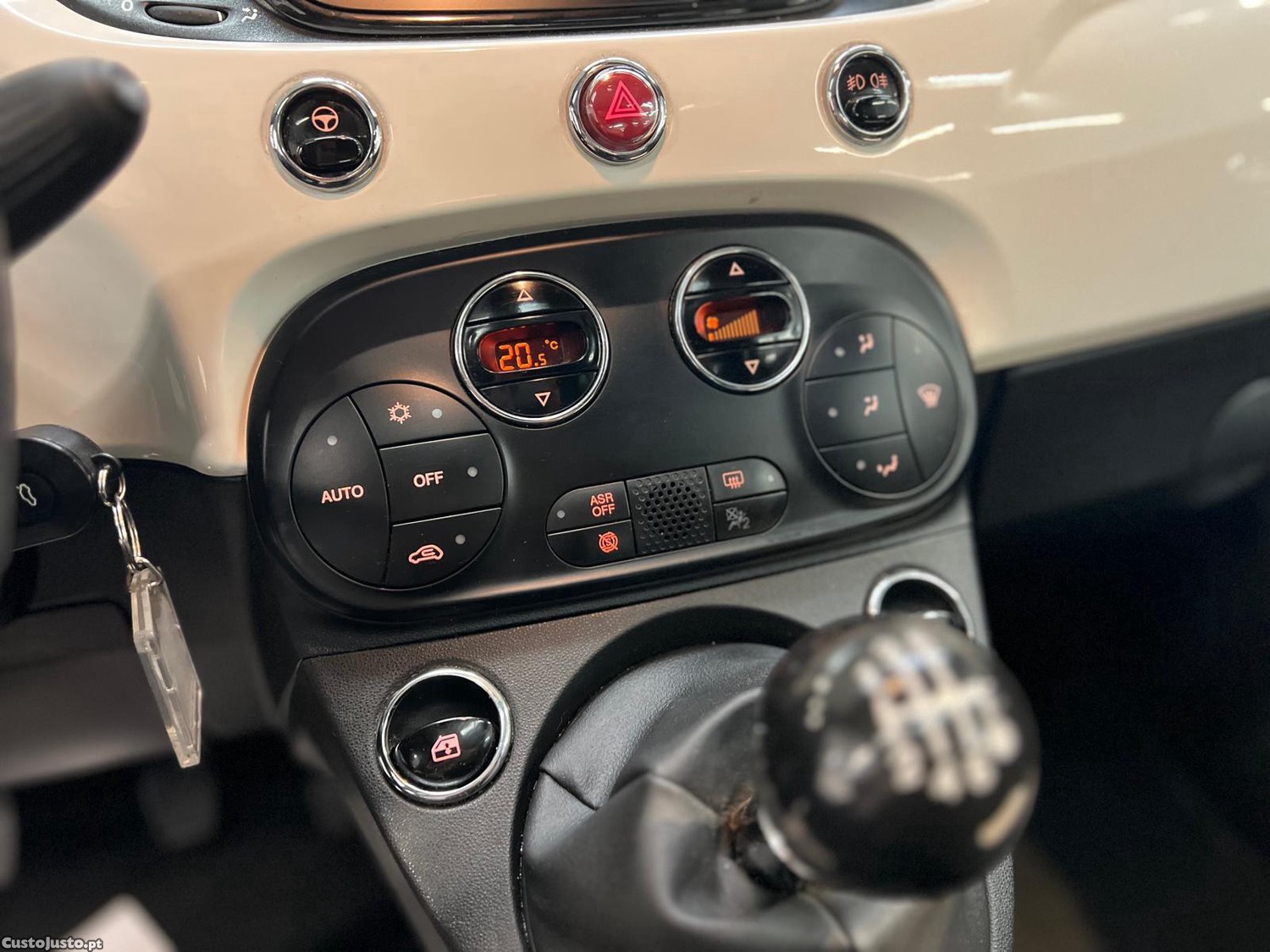 Fiat 500 1.0 Hybrid — fotografia 2