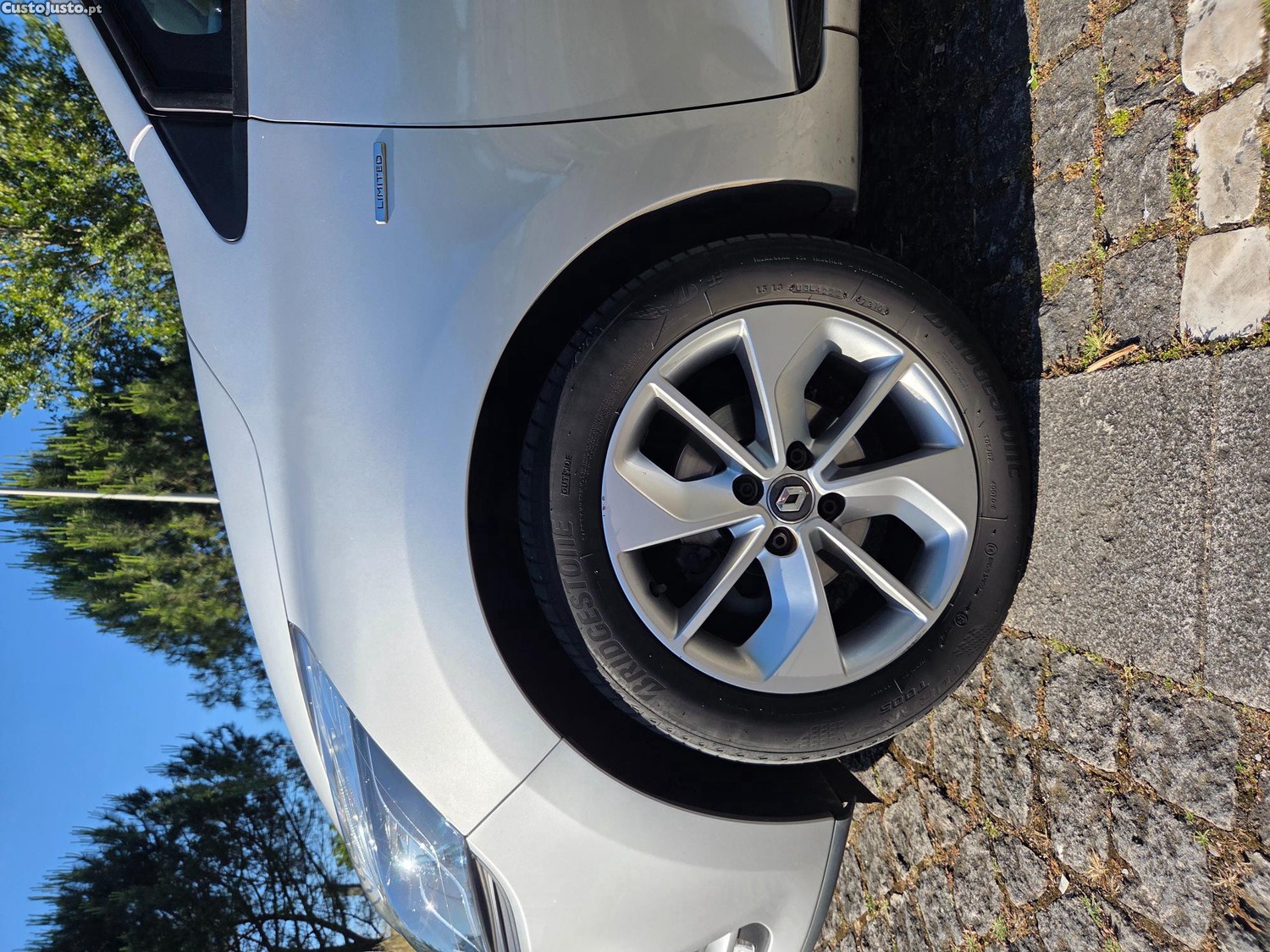 Renault Clio 1.5 dCi Limited — fotografia 9