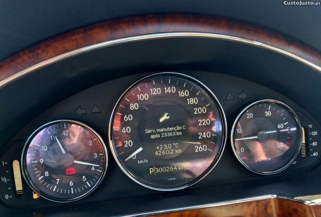Mercedes-Benz CLS 320 CDI 224cv — fotografia 8