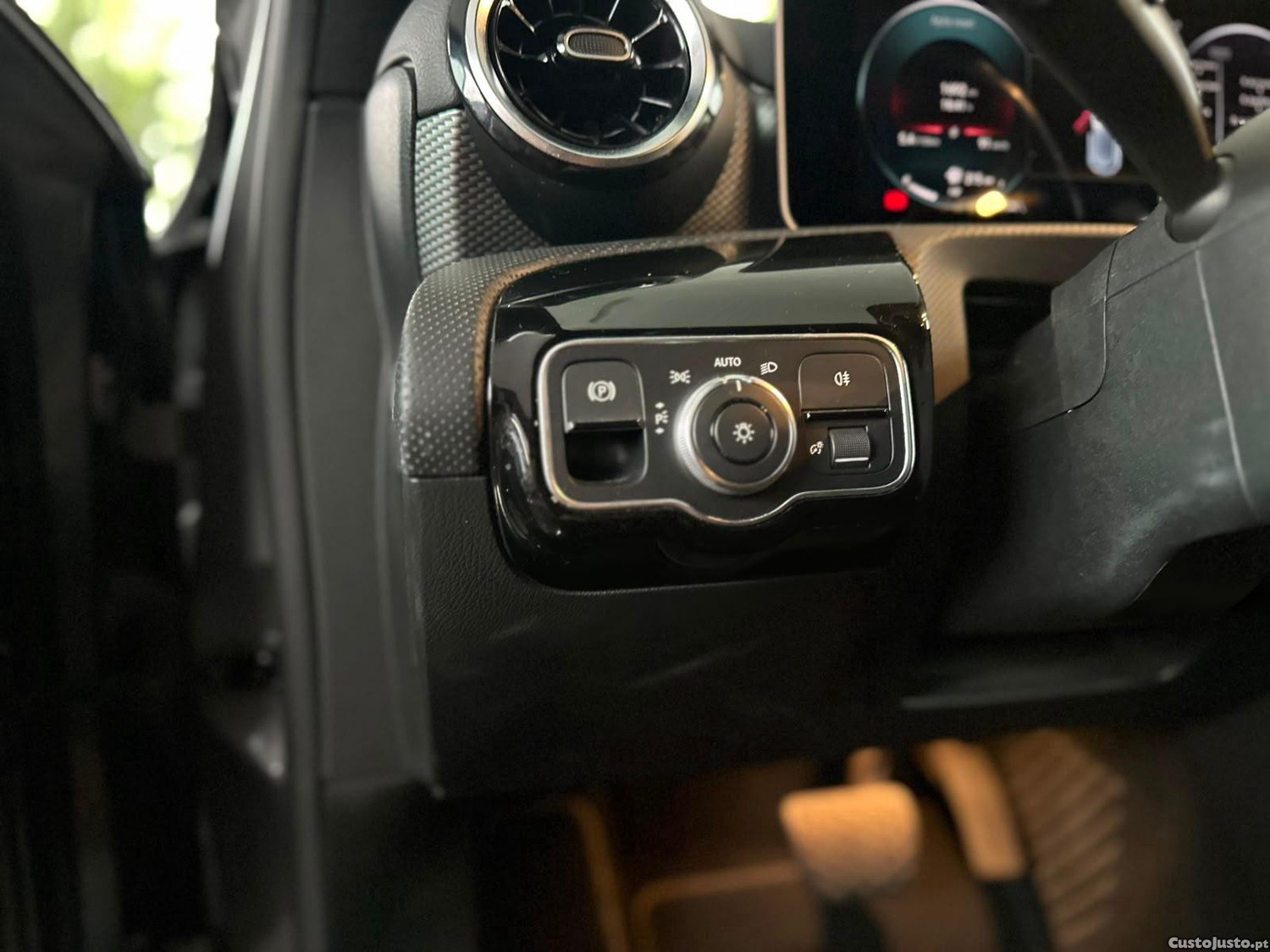 Mercedes-Benz A 200 d Progressive Aut. — fotografia 15