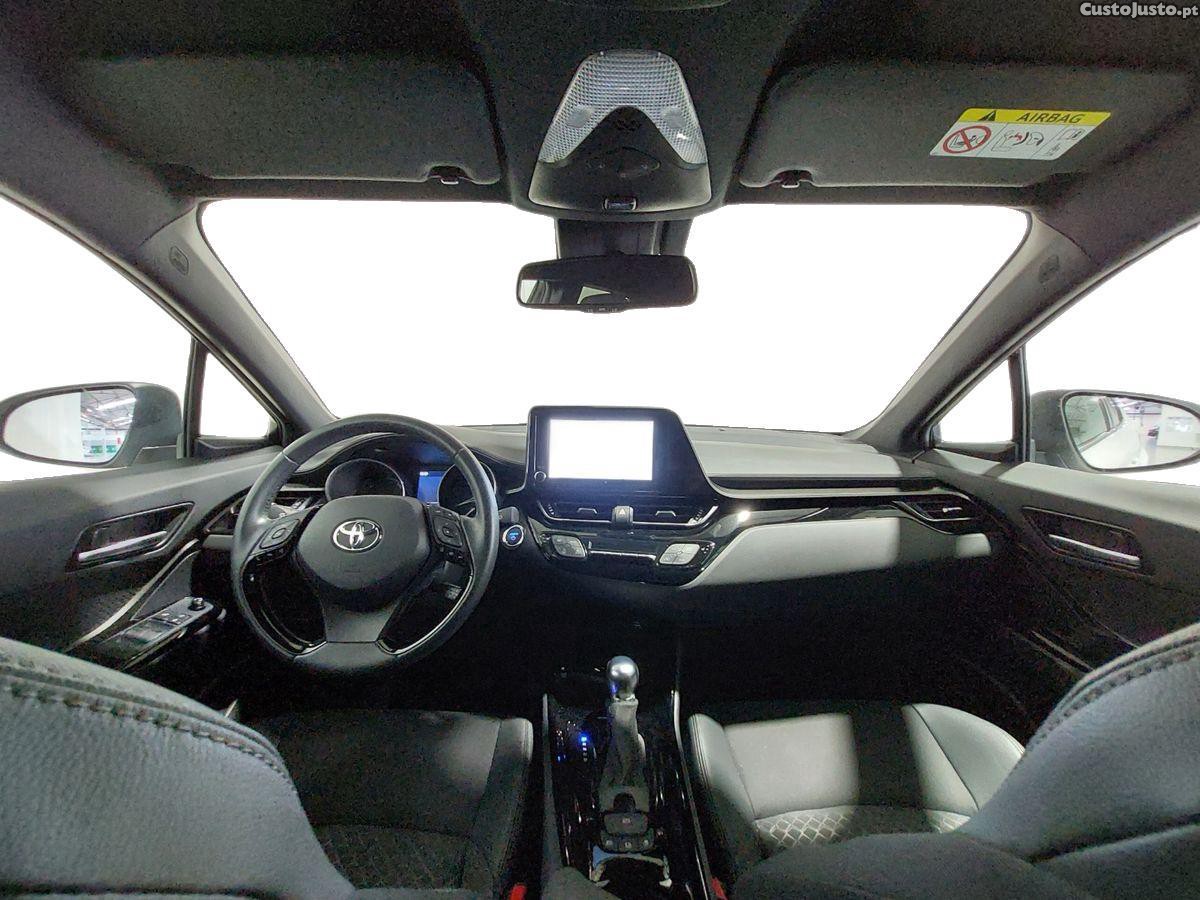 Toyota C-HR 1.8 Hybrid Square Collection — fotografia 8