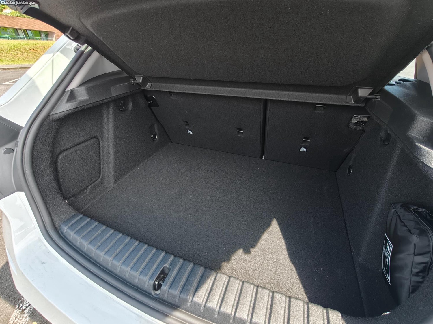 BMW 118 i — fotografia 2