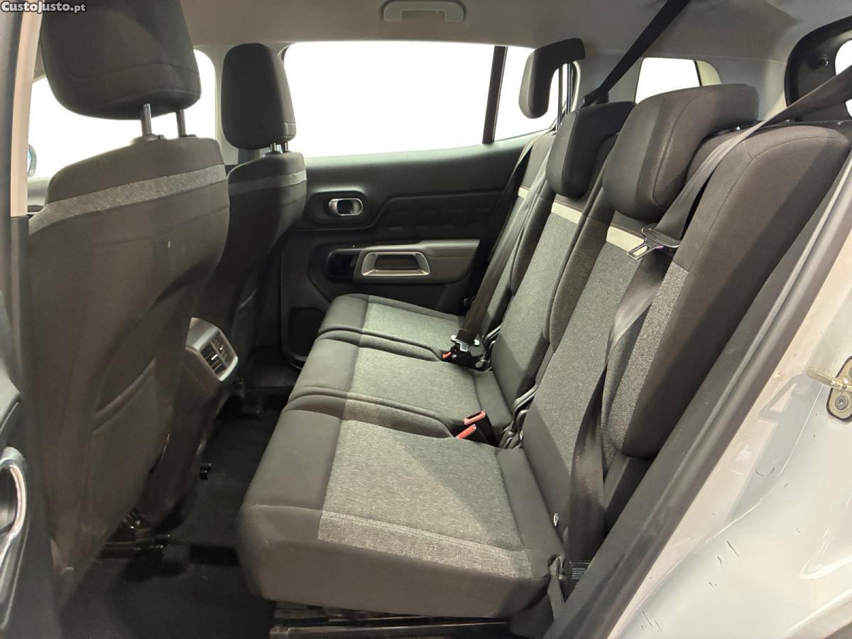 Citroën C5 Aircross 1.2 PureTech Live — fotografia 3