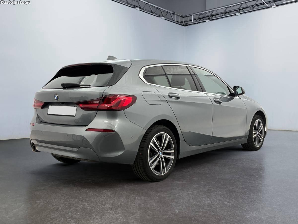 BMW 116 i Business Design DKG — fotografia 8