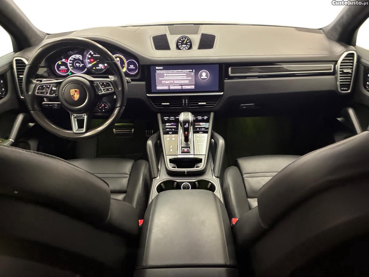 Porsche Cayenne Turbo S E-Hybrid - 23 — photo 4