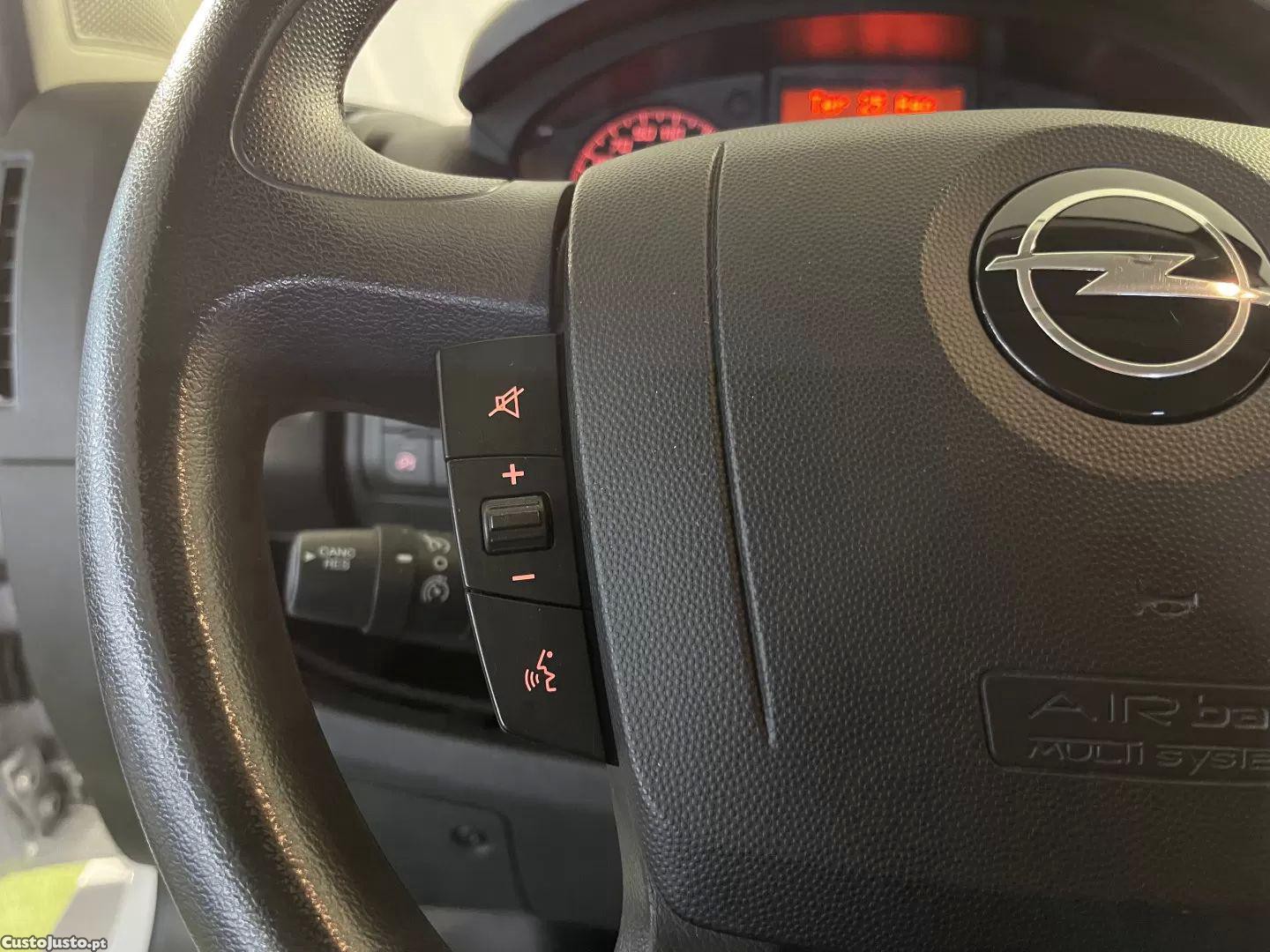 Opel Movano L2h1 3.5t 2.2 d cd — fotografia 11