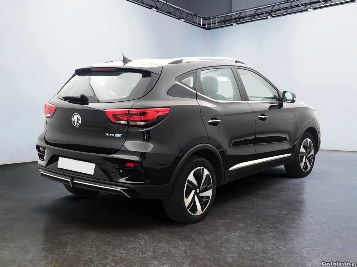 MG ZS 72.6 kWh Luxury — fotografia 9