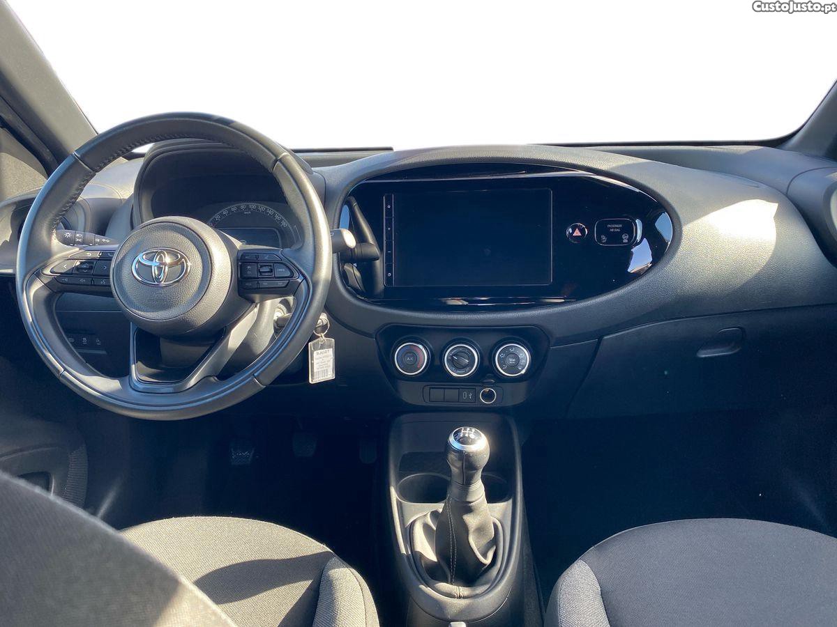 Toyota Aygo X 1.0 Play — fotografia 8