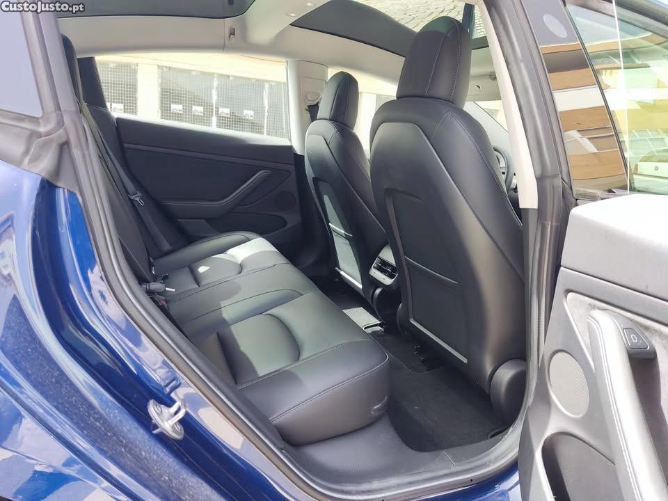Tesla Model 3 Long Range 498cv nacional — fotografia 4