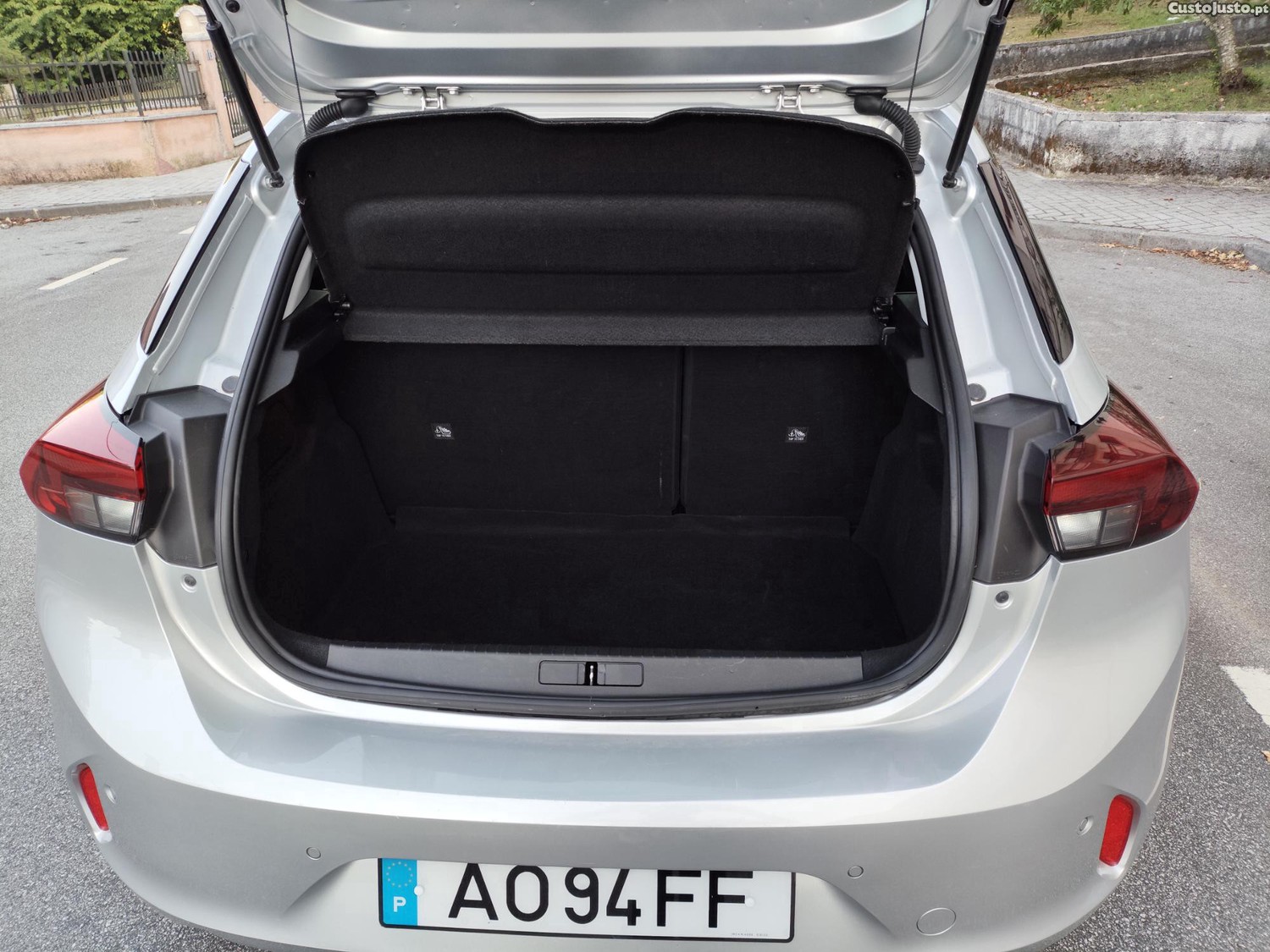 Opel Corsa 1.5 D Edition — fotografia 6