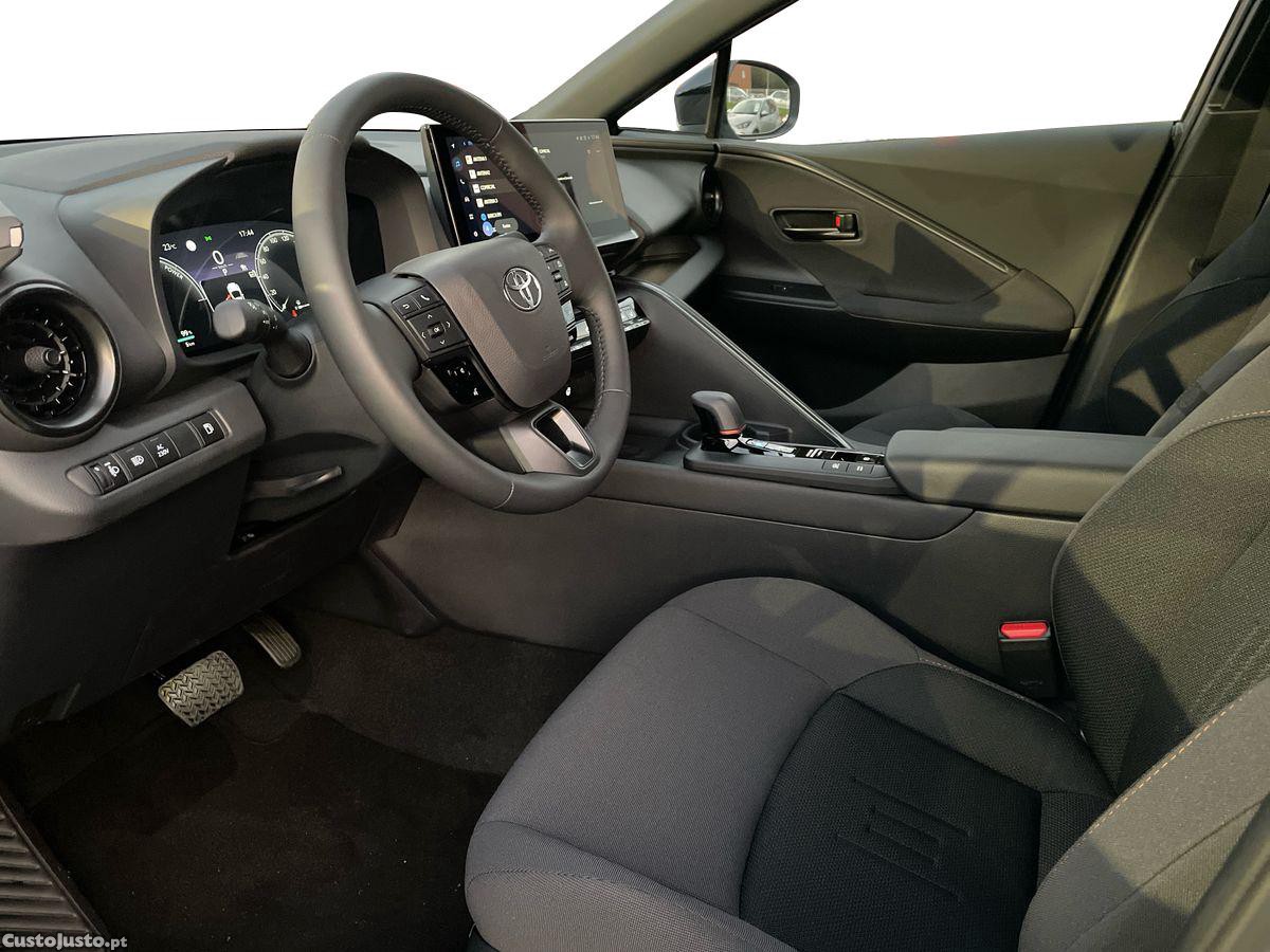 Toyota C-HR 2.0 HDF Plug-in Square Collection — fotografia 5