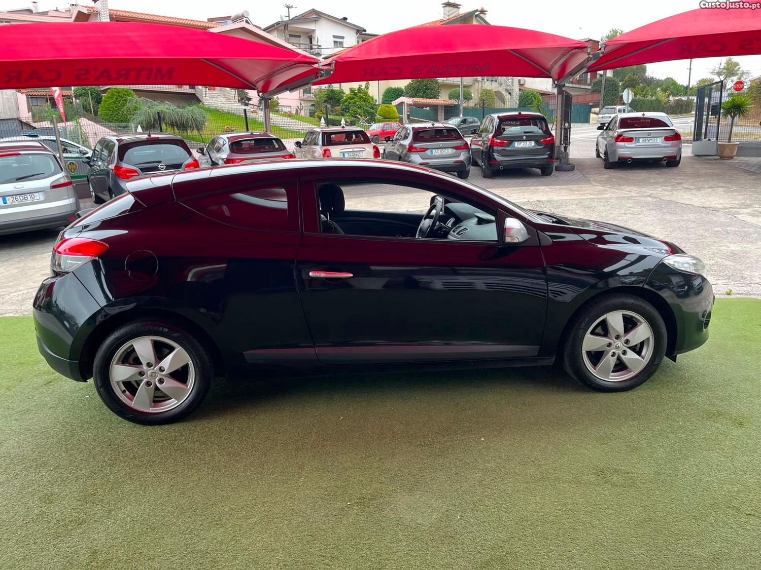 Renault Mégane Coupé | 1.5 DCI — fotografia 18