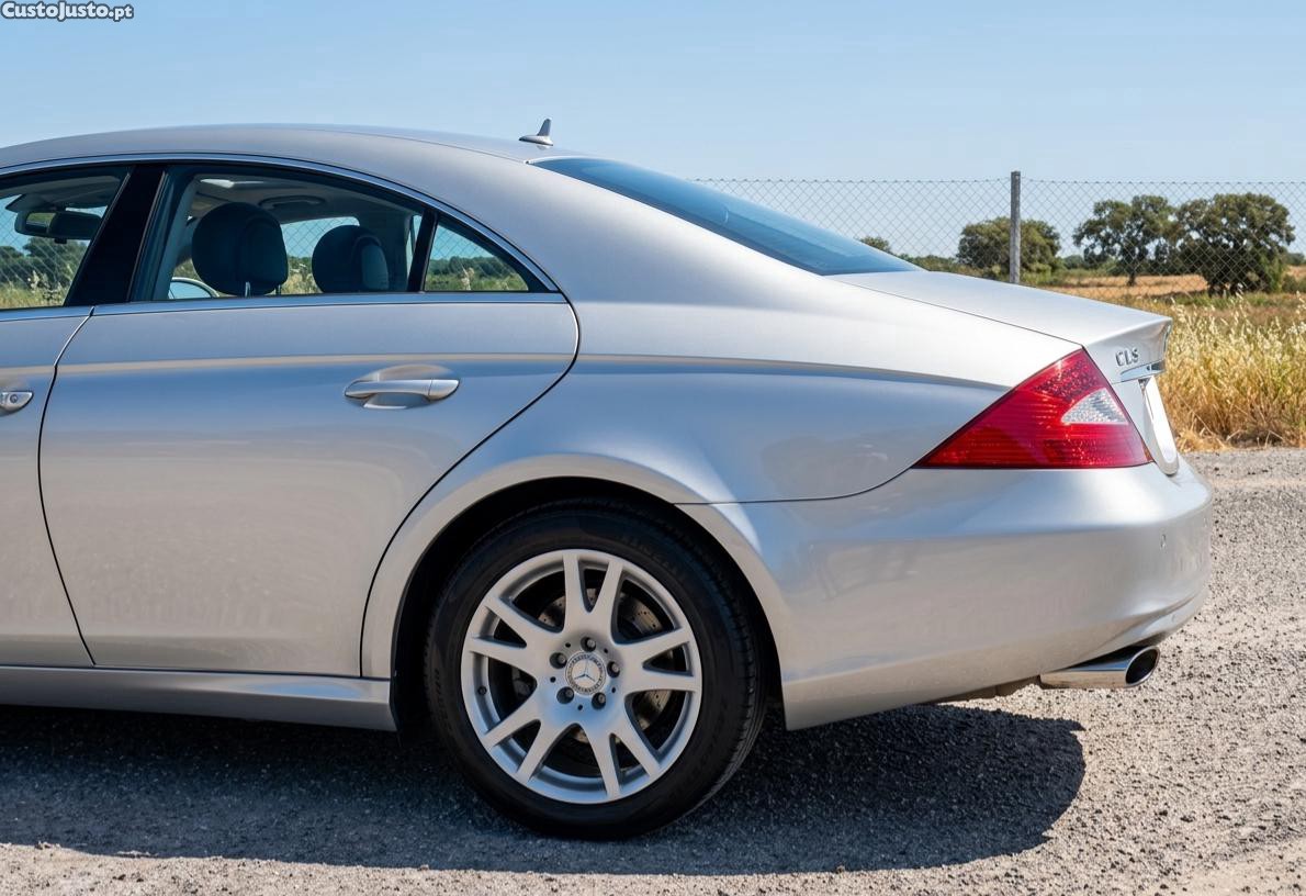 Mercedes-Benz CLS 320 CDI 224cv — fotografia 9