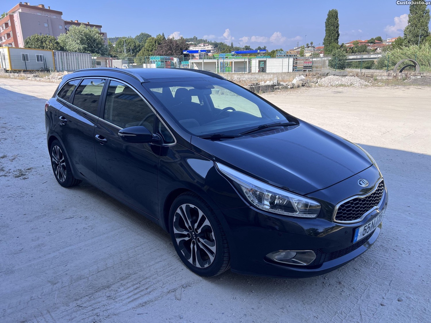 Kia Ceed Sport — fotografia 7