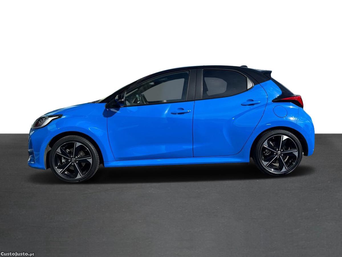 Toyota Yaris 1.5 HDF Premier Edition — fotografia 13