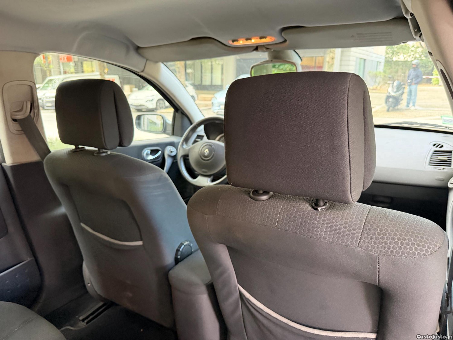 Renault Mégane 1.5 dci Confort — fotografia 6