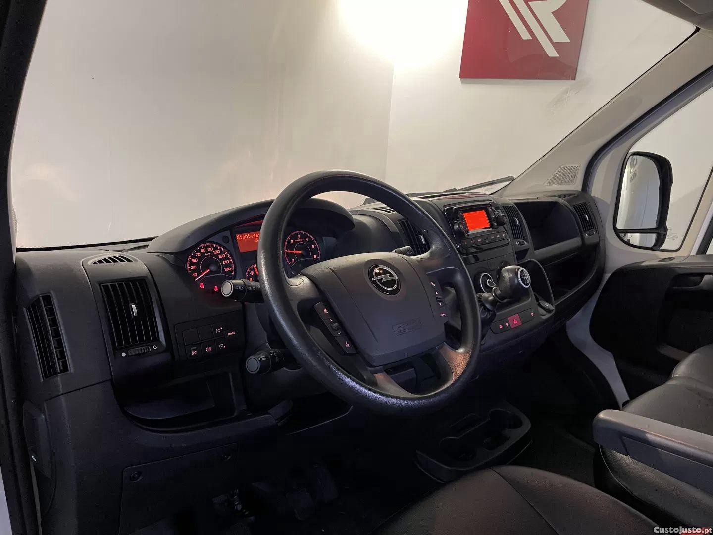 Opel Movano L2h1 3.5t 2.2 d cd — fotografia 16
