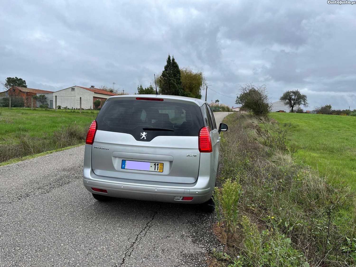 Peugeot 5008 1.6 hdi — fotografia 8