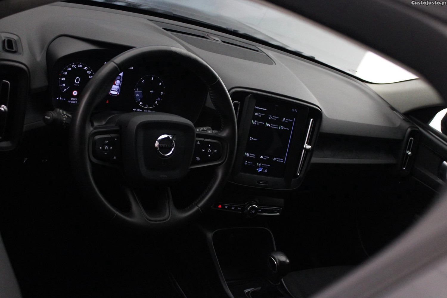 Volvo XC 40 D3 2.0 — fotografia 7