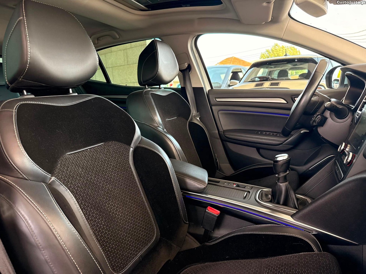 Renault Mégane 1.2 TCe GT Line — fotografia 17