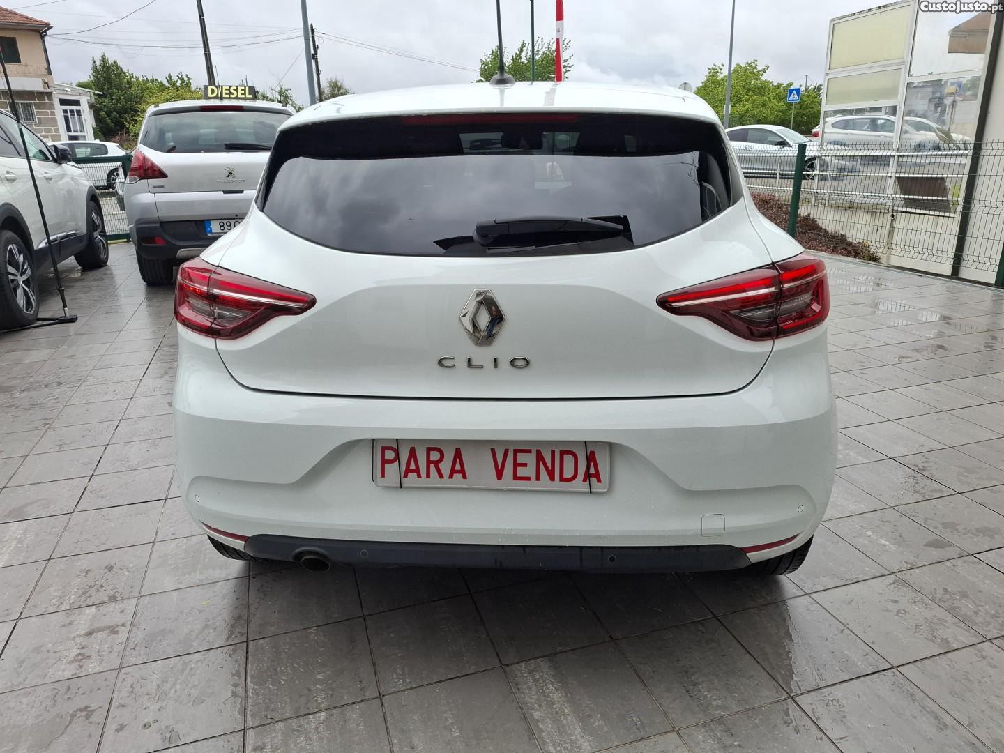 Renault Clio 1.0 TCe Limited Bi-Fuel — fotografia 4