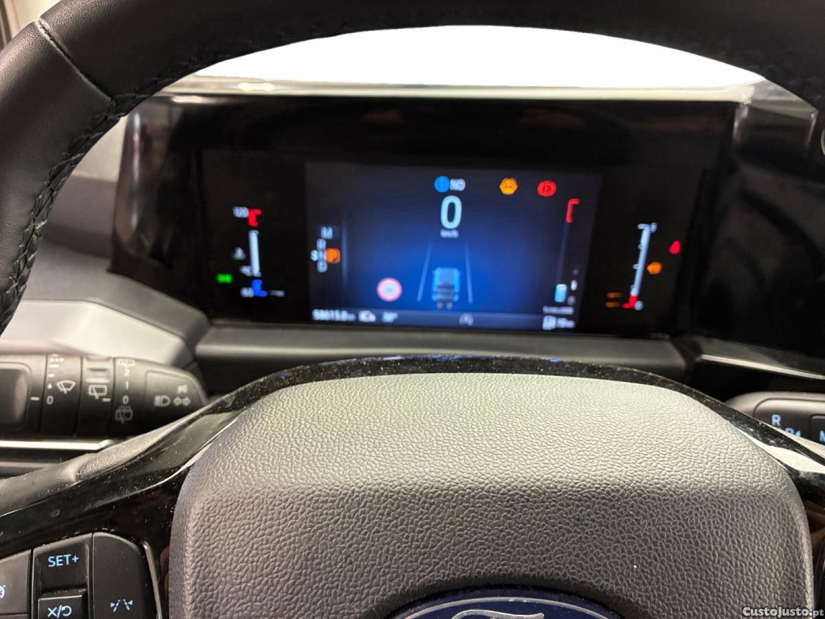 Ford Tourneo 2.0 EcoBlue L2H1 Titanium Aut. — fotografia 4
